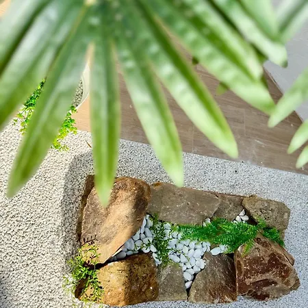 Unetti Oasis Terrace Zen